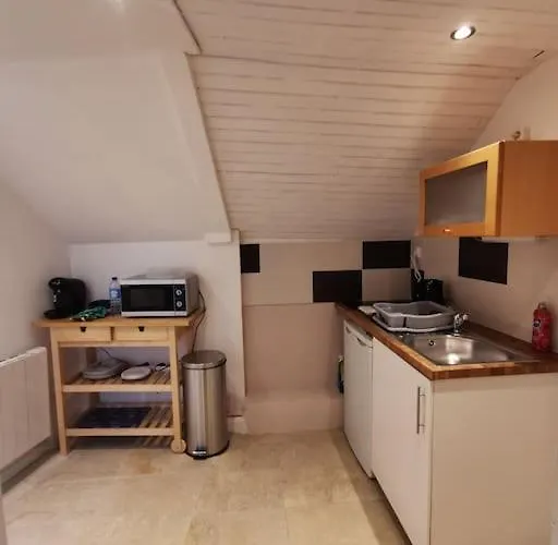 アパート Le Rez De Jardin *