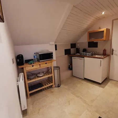 Apartment Le Rez De Jardin Honfleur