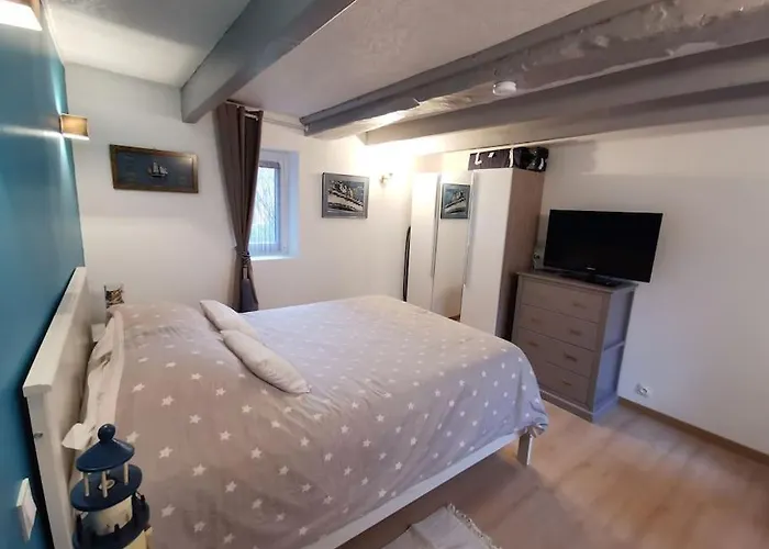 Le Rez De Jardin Апартаменты *